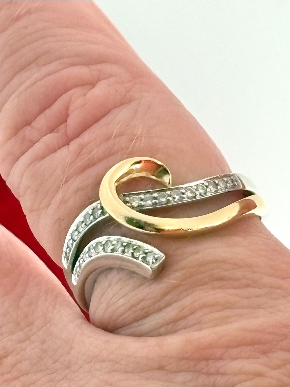 14k Gold Two-Tone White Gold Diamond Wave Loop Ring Size 7